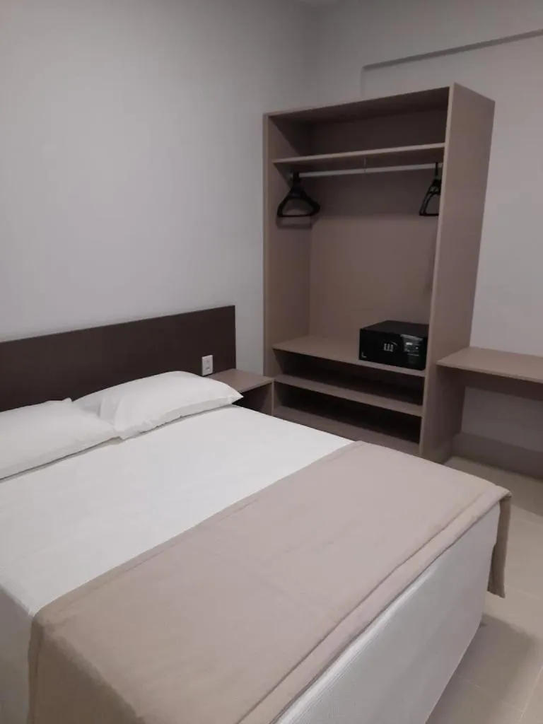 Eco Towers Resort - Lagoa Quente - Acesso Ao Parque, Cafe, Jantar - Opcional Caldas Novas
